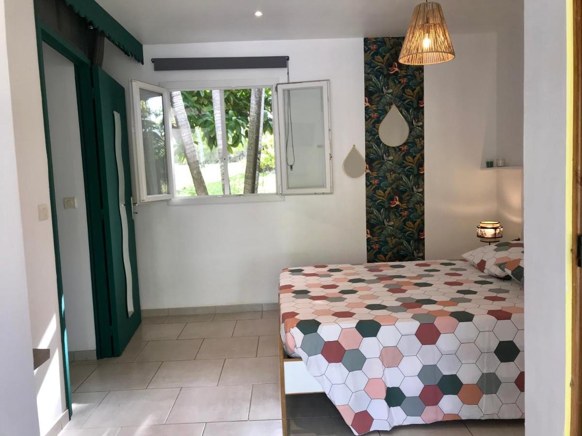 Gites Le Petit Voyageur Sainte-Anne  Exteriör bild